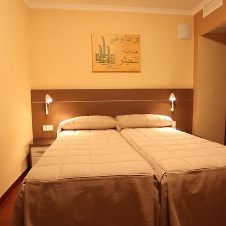 Hostal Zurbaran Llerena Extérieur photo