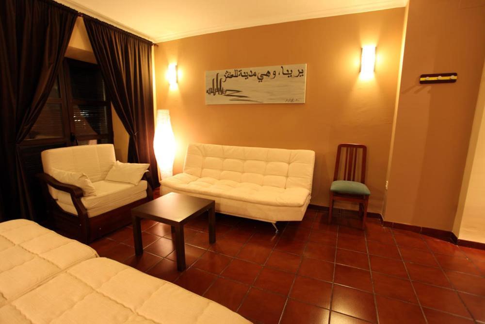 Hostal Zurbaran Llerena Extérieur photo